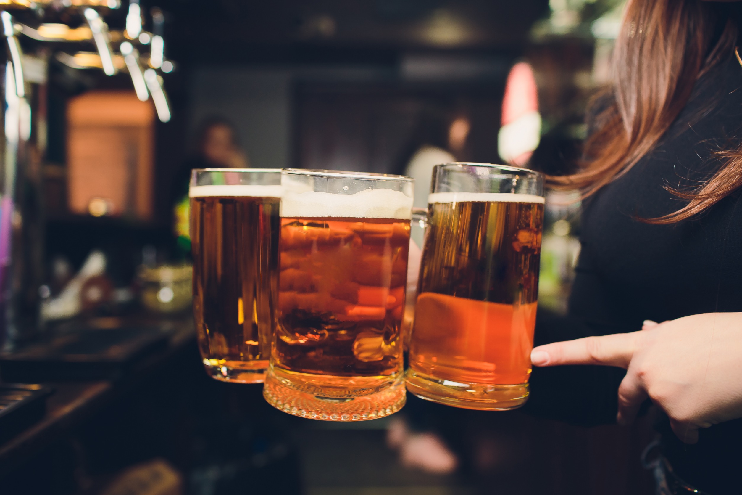 alcoholic drinks effect on uric acid